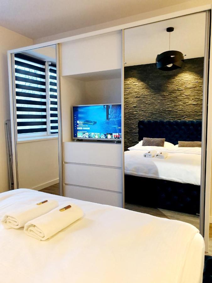 סלאופסק Galaxy Apartments מראה חיצוני תמונה